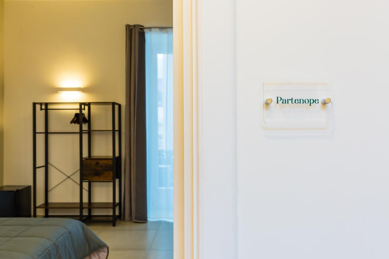 Residenza Partanna By Napoliapartments Bagian luar foto