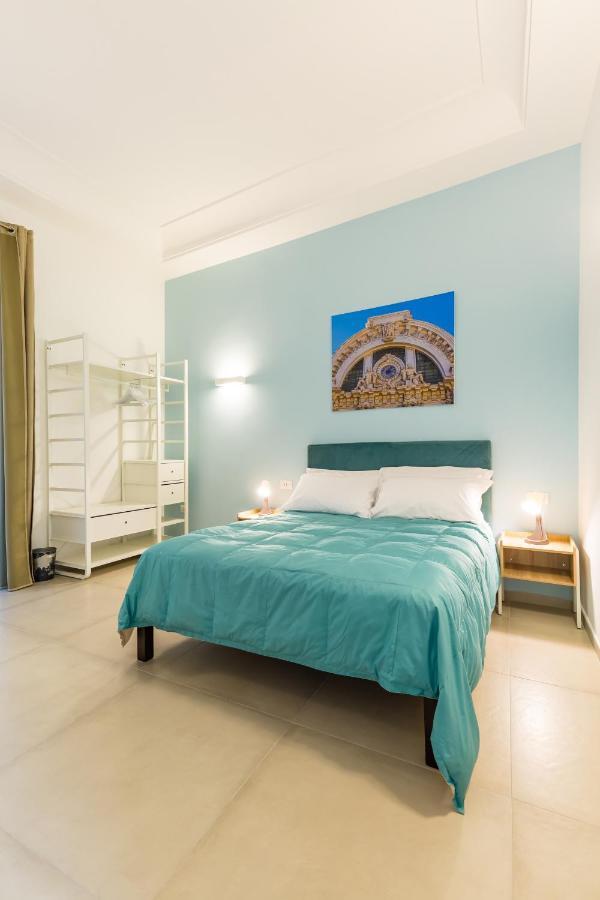 Residenza Partanna By Napoliapartments Bagian luar foto