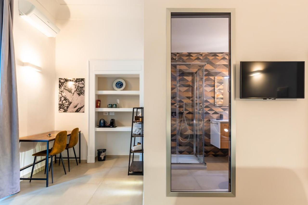 Residenza Partanna By Napoliapartments Bagian luar foto