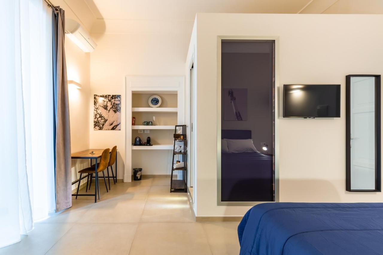 Residenza Partanna By Napoliapartments Bagian luar foto